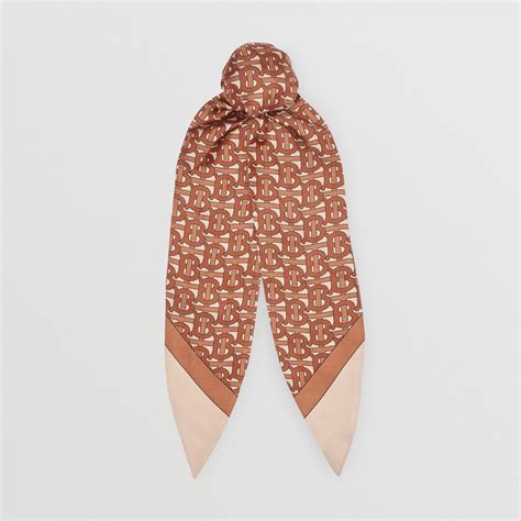 foulard per capelli burberry|sciarpa burberry usata.